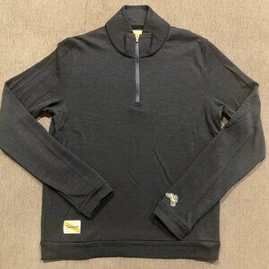 EUC Tracksmith Downeaster Quarter Zip - Size Small